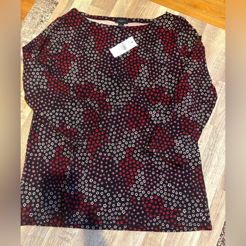 Ann Taylor Factory Floral 3/4 Sleeve Top - Picture 9 of 9